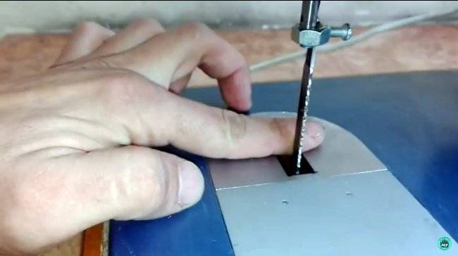 Самодельный лобзиковый станок из электролобзика: чертежи для изготовления своими руками