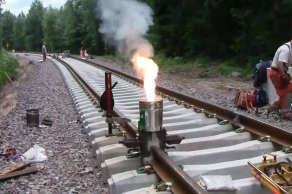 Что такое термитная сварка рельс на железной дороге