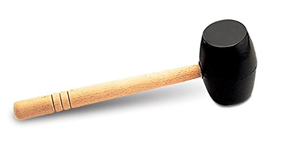 Легкий деревянный молоток — колотушка или попросту киянка своим руками
