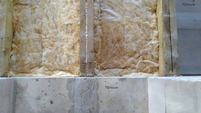 Как нарезать минеральную вату в рулоне