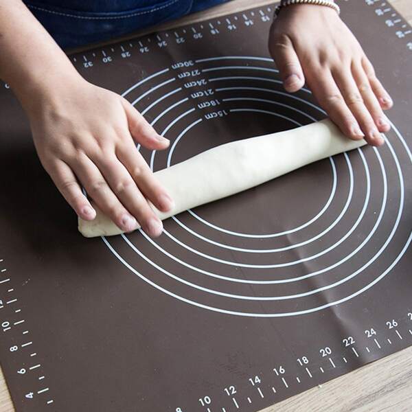 Чем заменить силиконовый коврик. чем лучше всего заменить пекарскую бумагу? чего нельзя использовать