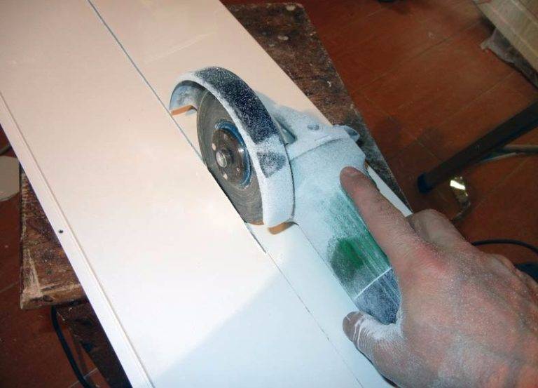 Чем резать пвх-панели: как пилить пластиковые конструкции в домашних условиях, чем лучше разрезать стеновые панели, как правильно отрезать
