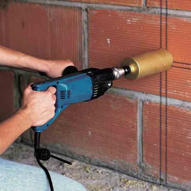 Пробить стену отверстие. Просверлить в бетонной стене отверстие 110 мм. Makita 8406. Инструмент для проделывания отверстий 200 мм в кирпичной стене. Сверление отверстий 100 мм в бетоне.