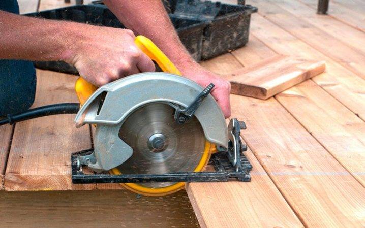 10 советов по выбору циркулярной пилы дискового типа по дереву для дома и дачи, установки в стол и домашней мастерской