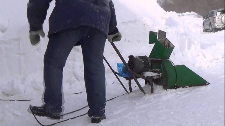 Снегоуборщик из триммера: снегоуборочная насадка, уборка снега, как сделать, советы, купить, газонокосилку, бензотриммер, видео