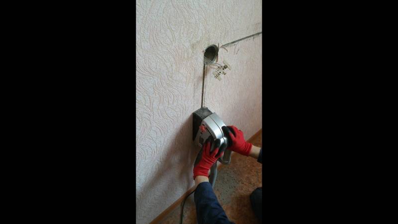 Как пропилить кирпичную стену без пыли