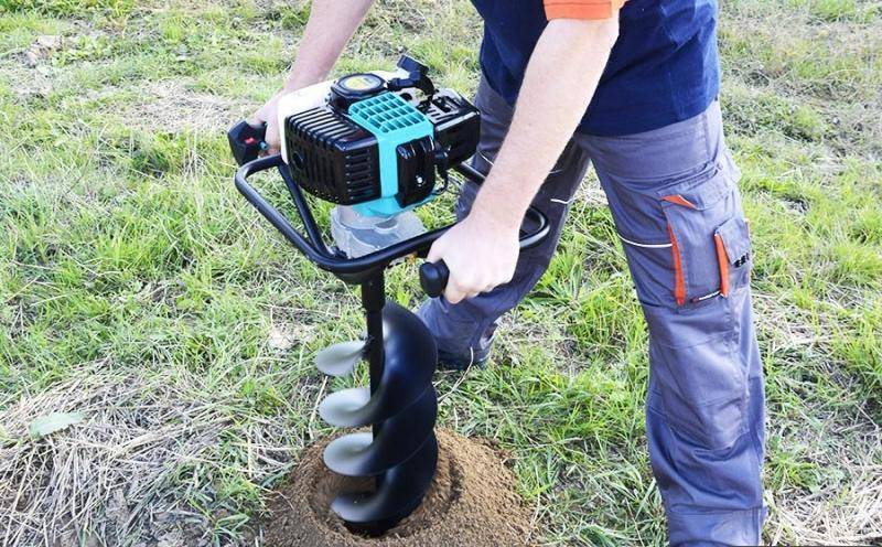 Электробур для земляных работ: особенности прибора, преимущества использования и критерии выбора