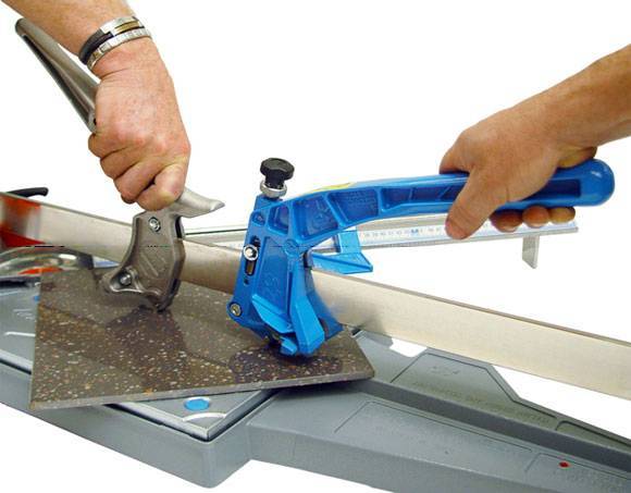Как разрезать плитку без плиткореза: чем порезать плитку в домашних условиях своими руками?