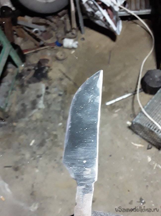 Опыт ковки ножа из клапана (попался впускной клапан)