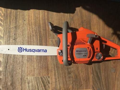 Husqvarna 236 — добротная бензопила для дачи и стройки