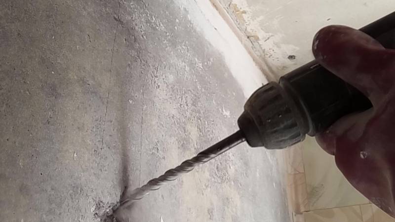 Сверление бетона перфоратором